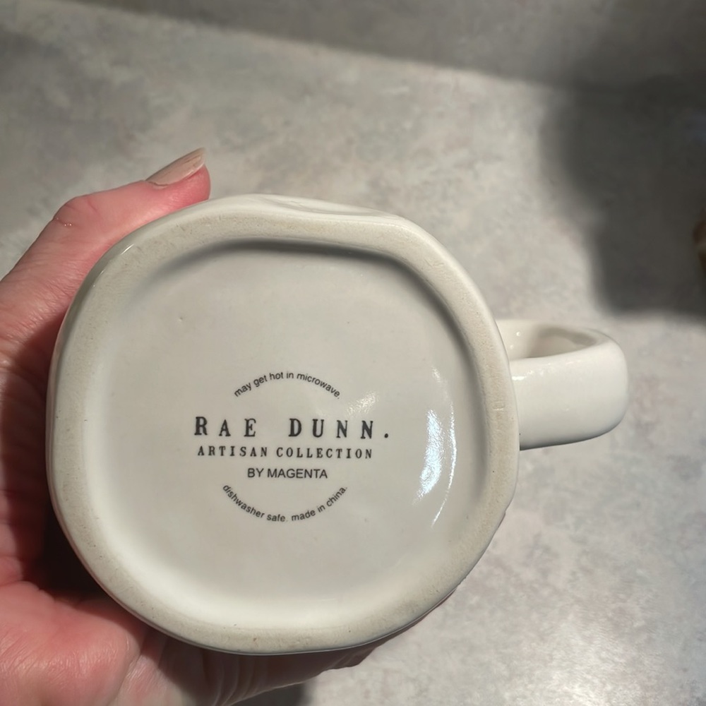 New Rae Dunn mug - Picture 5 of 6